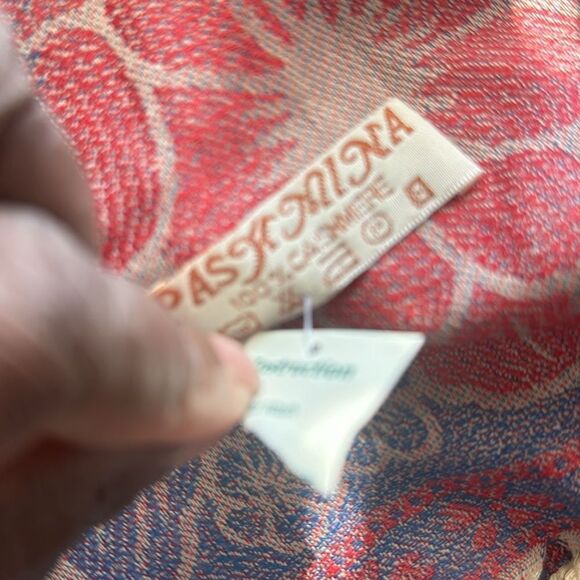 Pashmina 100% Cashmere Floral Wrap/Scarf - Picture 5 of 5